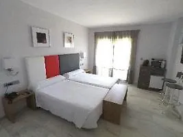 Flatotel Internacional Hotel 5*